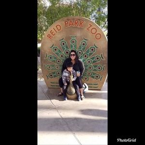 Meet your Posher, Destiny